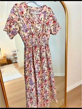 Seven Islands Floral Maxi Dress in Pink & Purple Like New